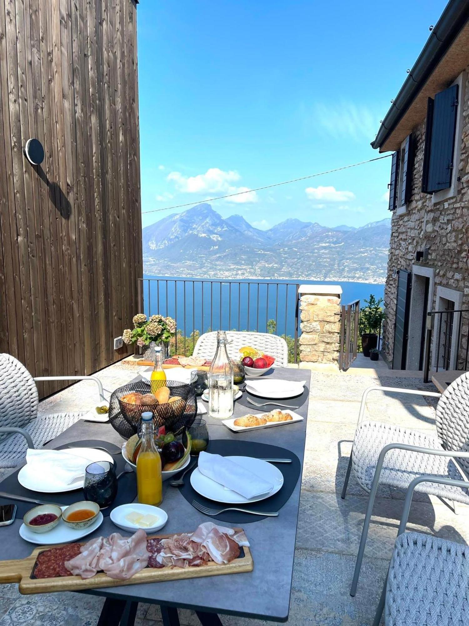 Favai Hills Your Secret Hideaway Brenzone sul Garda Buitenkant foto
